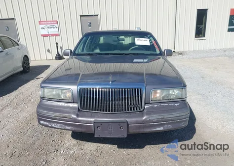 1995 Lincoln Town Car Executive from USA, damaged, VIN 1LNLM81W6SY731258